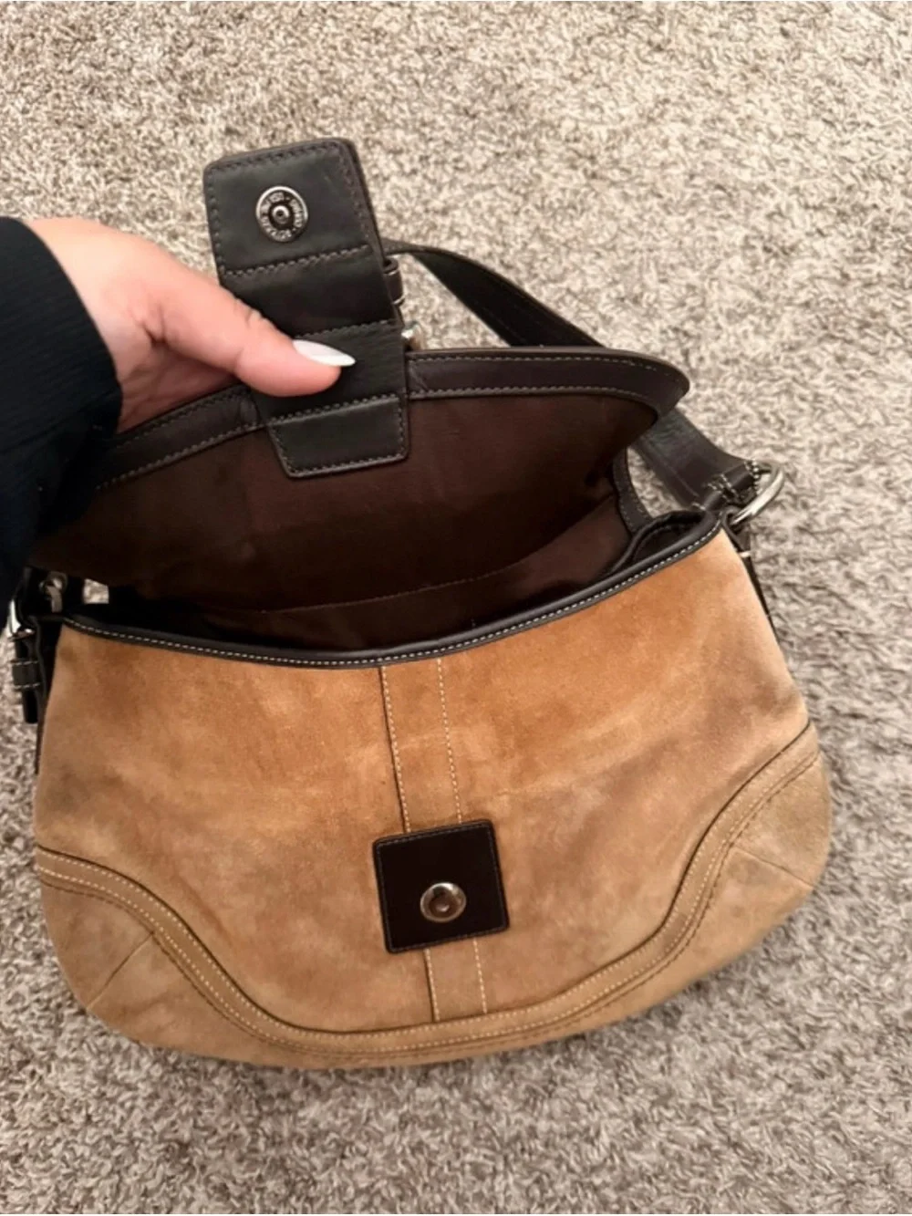 Authentic Vintage Coach Soho Shoulder Bag Style F10918 Tan Suede
